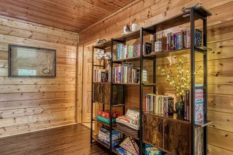 Interior 5, Z - Pine Top Paradise, Sevier