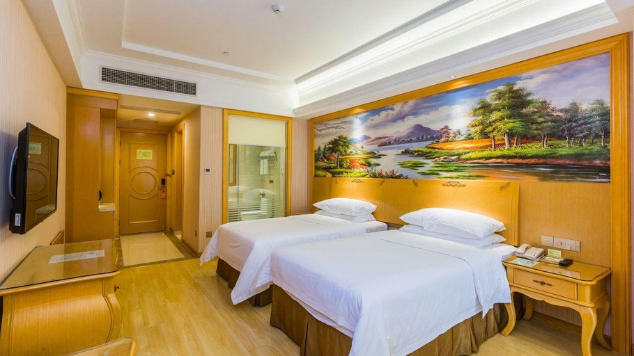Bedroom 2, Vienna Hotel Guangdong Meizhou Fengshun, Meizhou