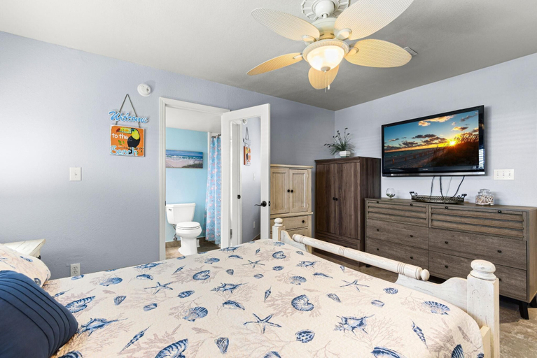 Room 5, Starboard Village 524, Escambia