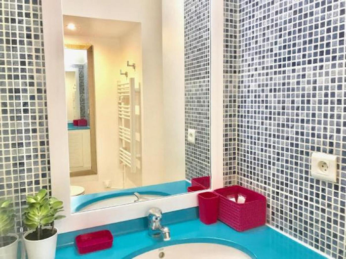 Bathroom 3, ZEN BEACH CANNES Sea View Apartment Beach in front X2 Pools-AC-Clim-Wifi-Free Parking inside, Alpes-Maritimes