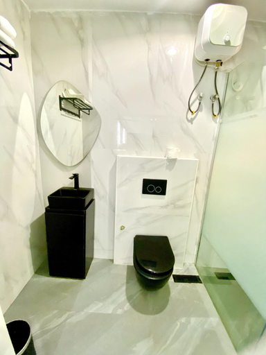 Bathroom 5, The Royal Enclave, AbujaMun