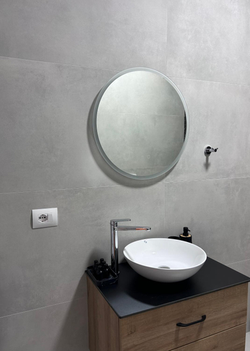Bathroom 3, Nushi Apartments, Sarandës