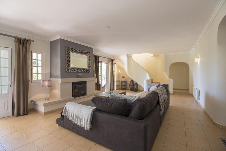Bedroom 3, Villa Caravela by Algarve Holidays, Loulé