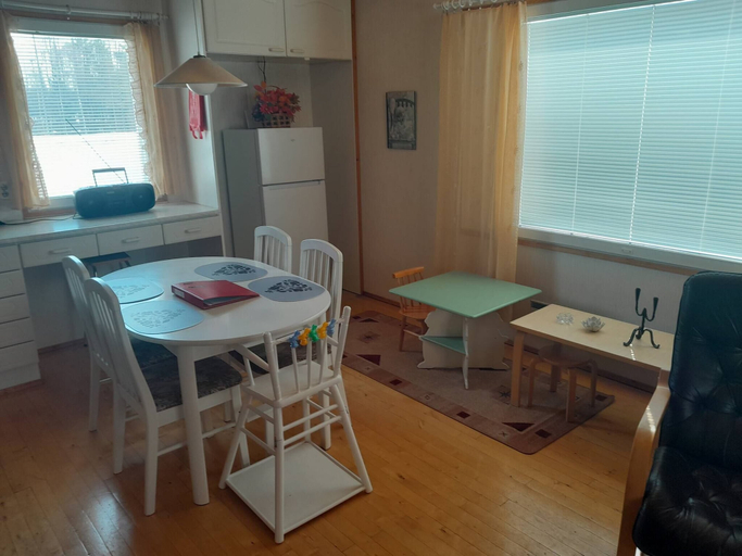 Dining room, Sun's Tupa - Traveller's Marmalade, Northern Ostrobothnia