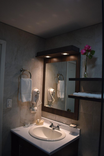 Bathroom 2, Walther Suites, Quito