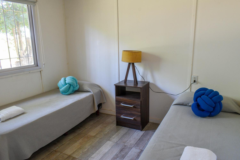 Bedroom 2, Monte Aromas Casas en la Naturaleza Roldan, San Lorenzo