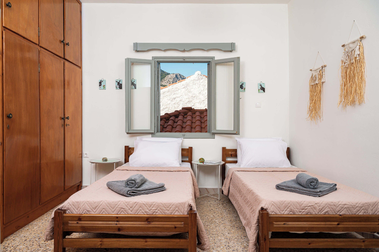 Room 4, The Yellow Donkey Koumeika Traditional Stay Samos, North Aegean