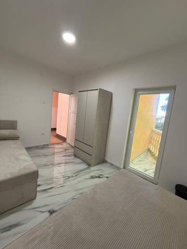 Bedroom 2, Novalja Apartments, Novalja