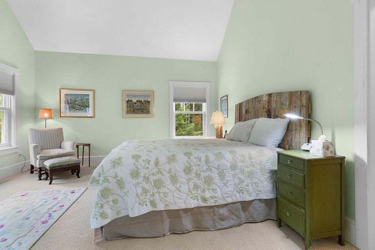 Room 2, Salty Bloom; Stunning Gardens, Serenity & Comfort, Knox