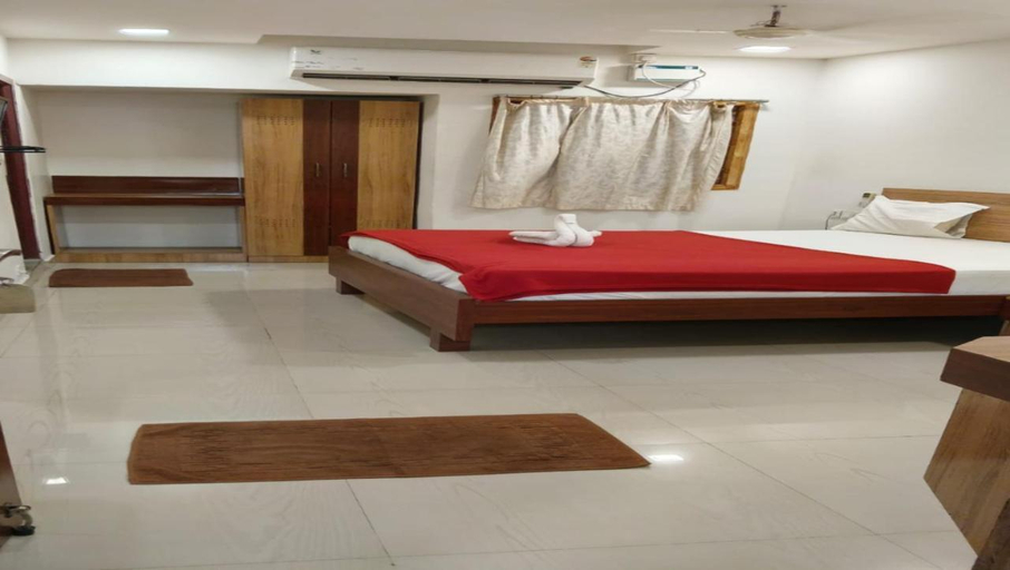 Others 2, Raya's Inn, Thanjavur