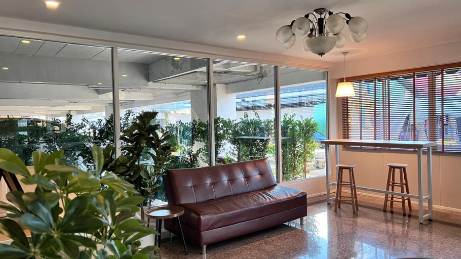 Others 3, At Me Place, Muang Phetchabun