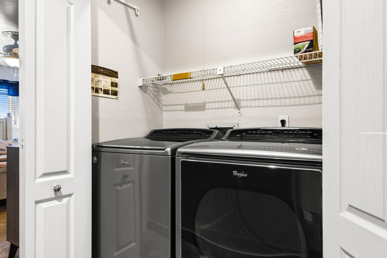 Interior 4, Starboard Village 524, Escambia