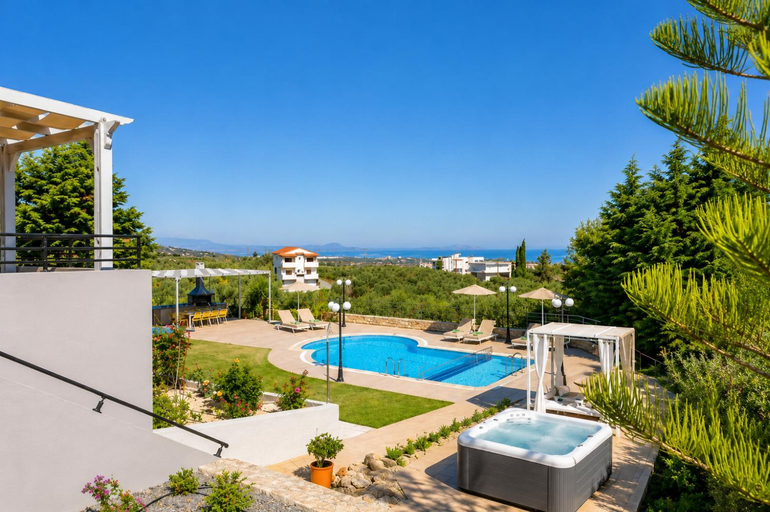 2, Villa Kyveli, Crete