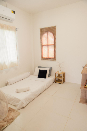 Bedroom 2, Private House near Airport Padaet, Muang Chiang Mai