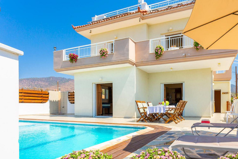 Exterior & Views 3, Kalisto Beach Villa