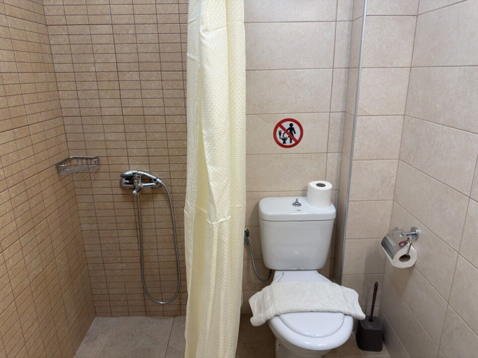 Bathroom 5, Makis House, Central Macedonia