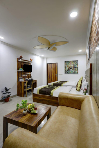 Bedroom 2, Hotel The RTS Plaza , Delhi