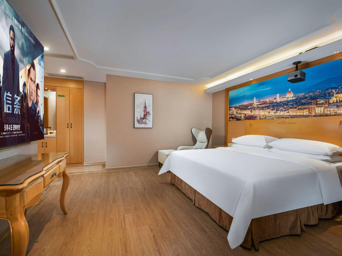 Bedroom 2, Vienna International Hotel Shenzhen Futian District Jingtian, Shenzhen