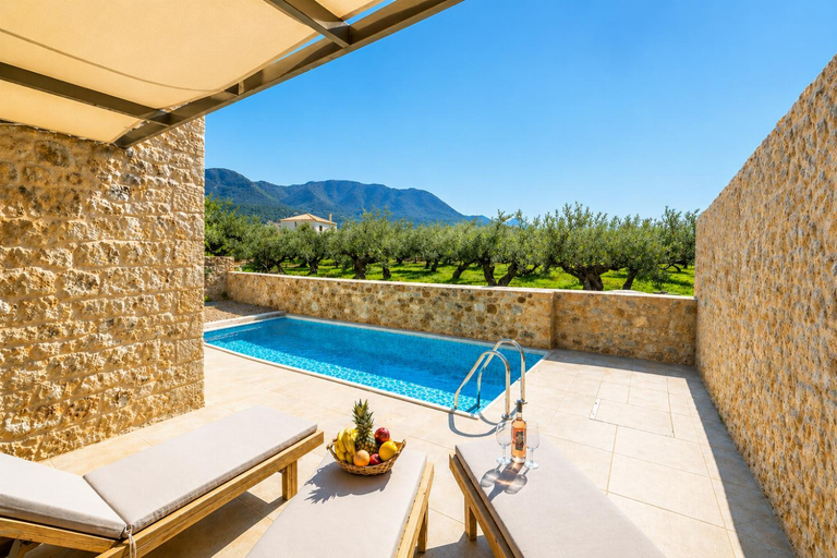 2, Villa Castillo Thio, Peloponnese