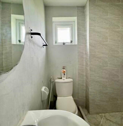 Bathroom 4, CONDO NEAR MACTAN INTERNATIONAL AIRPORT , Lapu-Lapu City