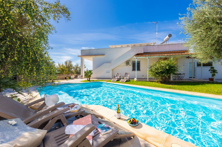 2, Villa Malamuri, Ragusa