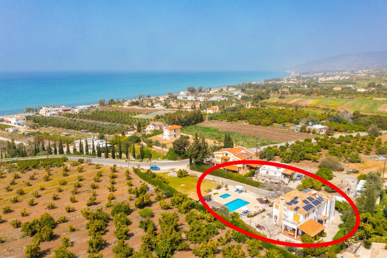 Others 2, Villa Xenios Dias