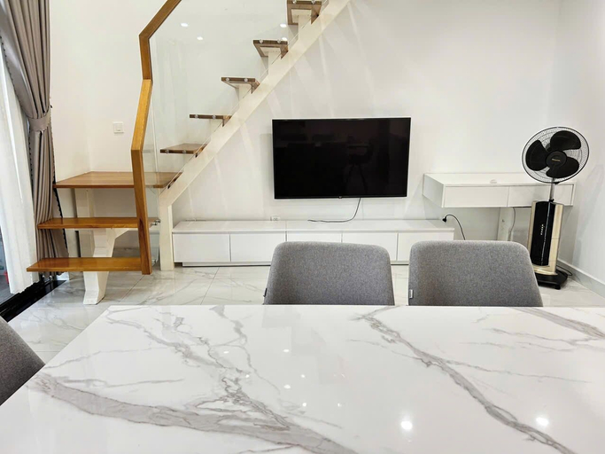 Dining 2, Lumiere Home by Henry Nguyen, District 7