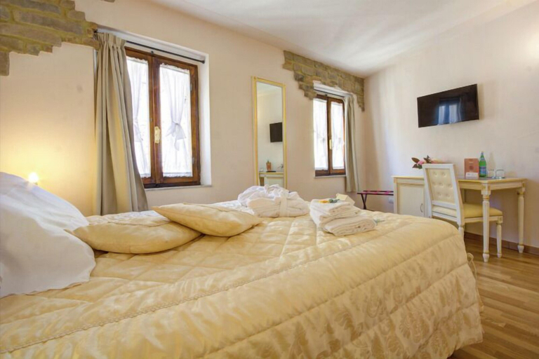 Bedroom 3, Hotel Volterra In Superior, Pisa