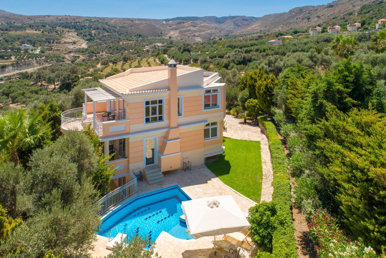 Others 1, Villa Pelagos, Crete