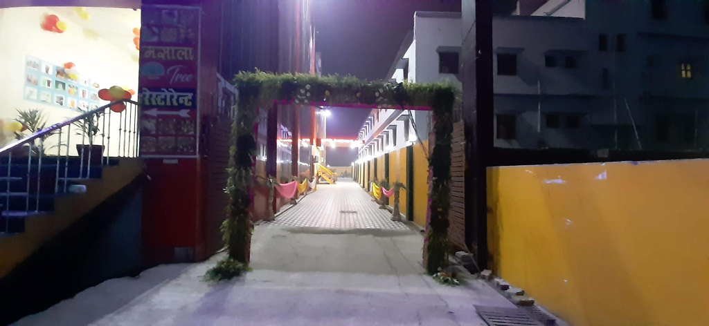 Others 3, HOTEL RAMSAN PLAZA, Purba Champaran