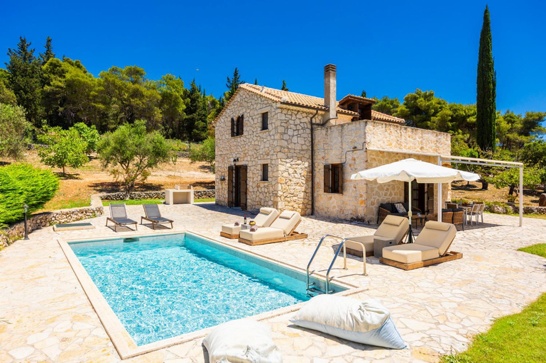 3, Villa Boscheto Pente, Ionian Islands