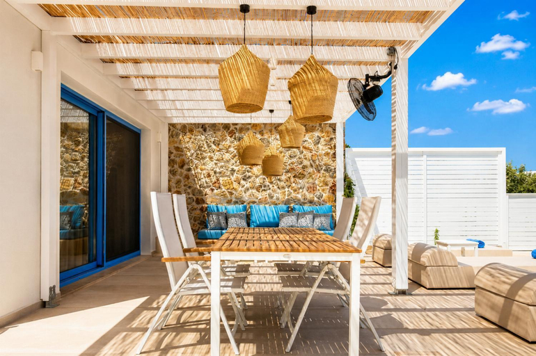 2, Villa Castor, South Aegean