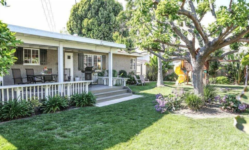 Exterior & Views, Charming Anaheim Home 1/2 Mile Walk to Disney, Orange