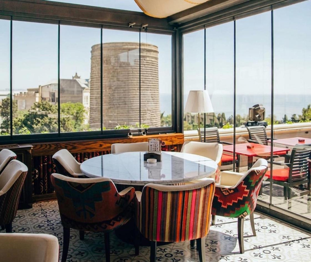 2, Alfa Hotel, Baku