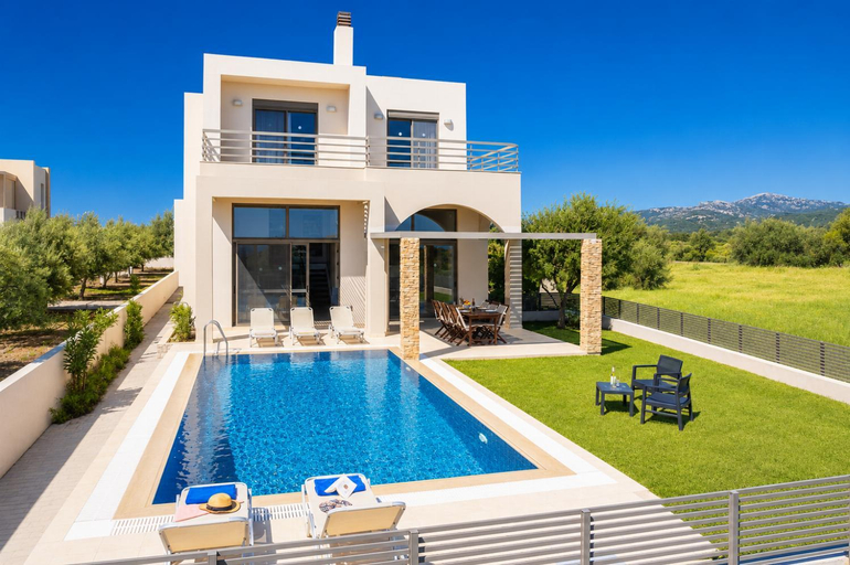 2, Villa Blue Wave Tria, South Aegean