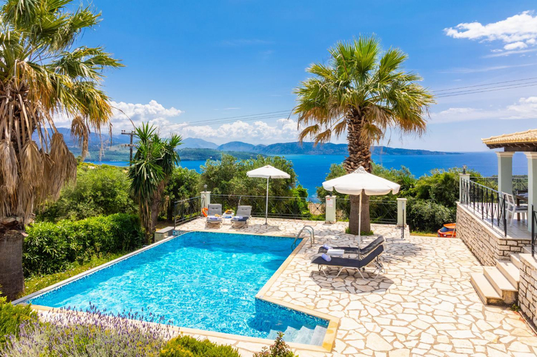 3, Villa Ioanna Agios Stephanos, Ionian Islands