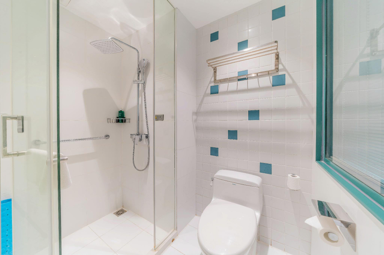 Bathroom 5, Magnotel Hotel Huizhou South Station Branch, Huizhou