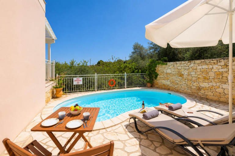 2, Villa Magda Dione, Ionian Islands