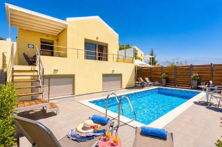 Others 2, Villa Litsa, Crete