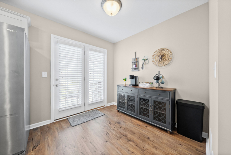 Interior 5, Cottage With Community Pool, Montgomery
