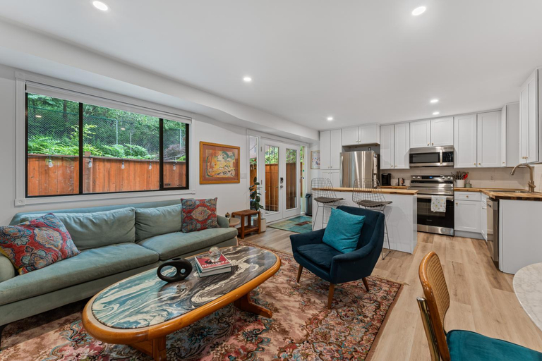 Others 2, Mid-Century Modern Dream Retreat, Central Okanagan