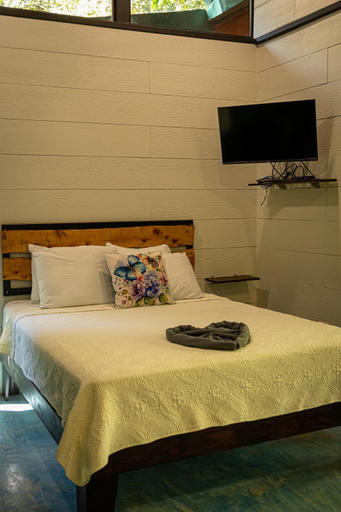 Bedroom 3, Riverside Villas, Aguirre