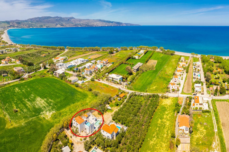 Others 3, Villa Melina, Crete