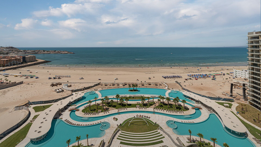 Beach, One 1403b: Beachfront Bliss Studio in Sandy Beach, Puerto Peñasco