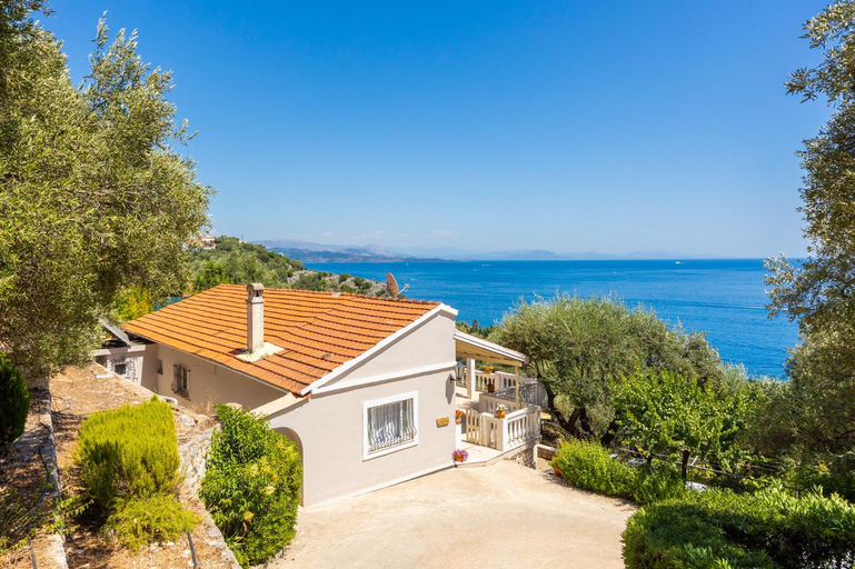 Others 3, Villa Theodora in Nisaki, Ionian Islands