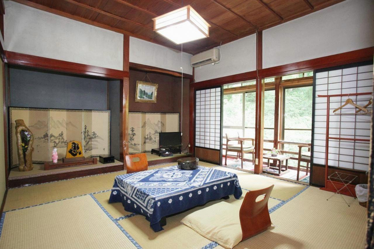 Bedroom 2, Setoguchi, Tōkamachi