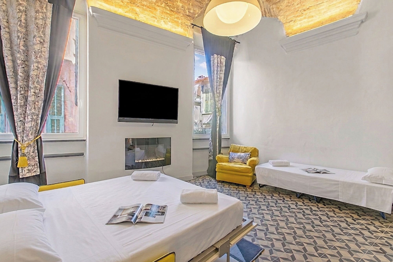 Room 2, La Meraviglia Del Centro Storico AC & Wifi, Imperia