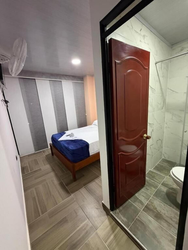 Room 3, Hotel Lancan, Pauna