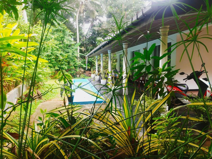 Sport & Beauty 2, Happy Three Holiday Homes, Hikkaduwa