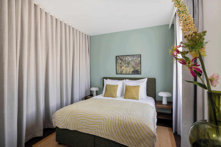 Bedroom 3, Cove Centrum, The Hague